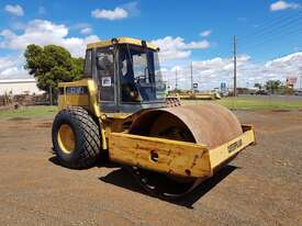1994 Caterpillar CS-563 Vibrating Smooth Drum Roller *CONDITIONS APPLY* - picture0' - Click to enlarge
