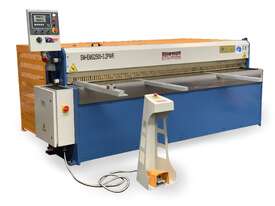2500mm  x3.2mm EMS Guillotine with Digital Power Back Gauge - Tru-Cut! - picture0' - Click to enlarge