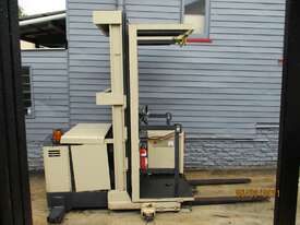 Crown Stock Picker Electric Used Forklift #CS256 - picture0' - Click to enlarge