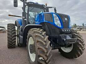 2021 New Holland T8.320 PLMi - picture1' - Click to enlarge