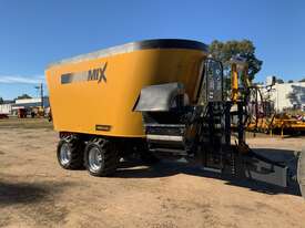 AUSMIX XL 32 VERTICAL FEED MIXER + 1.0M ELEVATOR (32.0M3) - picture0' - Click to enlarge
