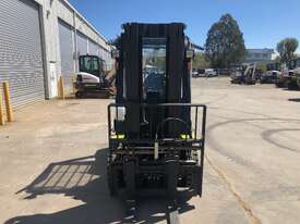 Full Rain Kit 2.5t Diesel CLARK Forklift - Hire - picture1' - Click to enlarge
