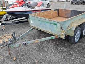 Custom box Trailer - picture2' - Click to enlarge