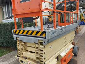JLG 2646ES Electric Scissor lift 10m with 5yrs certification - picture0' - Click to enlarge