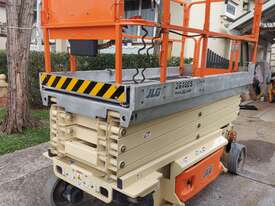 JLG 2646ES Electric Scissor lift 10m with 5yrs certification - picture1' - Click to enlarge