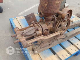 VINTAGE 2HP DIESEL ENGINE & VINTAGE EQUIPMENT - picture1' - Click to enlarge