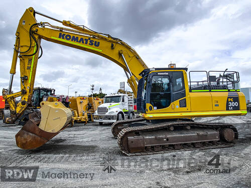 Komatsu PC300LC-8 Excavator