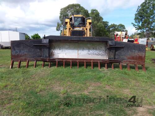 Dozer with Rake and rippers