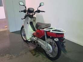 Honda Supercub - picture2' - Click to enlarge