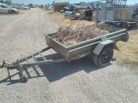 Custom box Trailer - picture0' - Click to enlarge