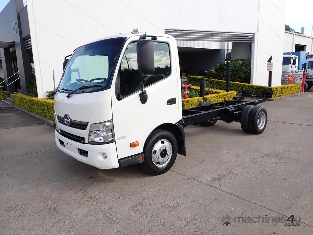 Buy Used Hino Dutro Cab Chassis In Listed On Machines U