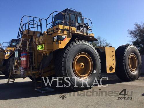 CATERPILLAR 793D Off Highway Trucks