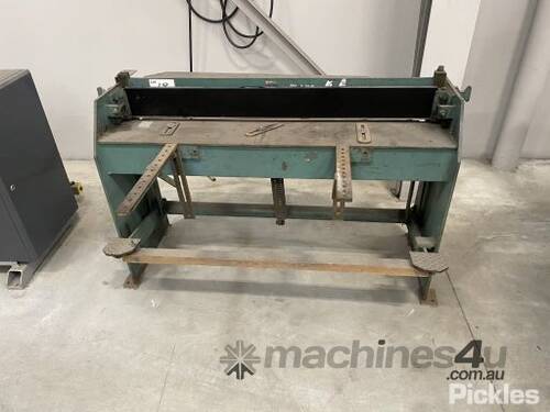 Unbranded Manual Sheet Metal Guillotine