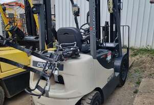 CROWN CG25E-5 Fork Lift 2.5 ton Container Mast