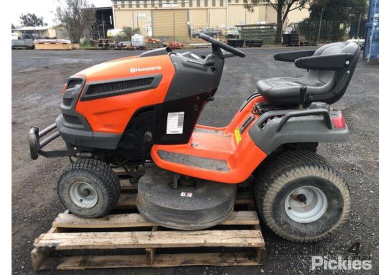 Used husqvarna 2015 Husqvarna Ride On Mowers in , - Listed on Machines4u