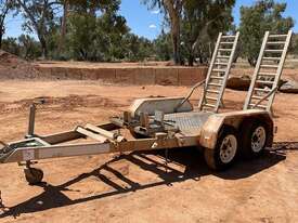 Auswide Tandem Axle - picture2' - Click to enlarge