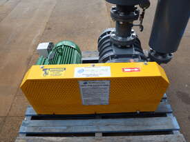 Roots Blower Vacuum Exhauster - 7.5kW - Pneuvay LTV80 - picture2' - Click to enlarge