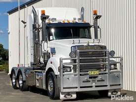 2017 Mack Superliner - picture0' - Click to enlarge