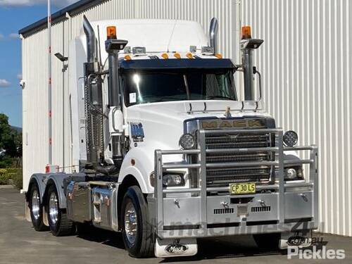 2017 Mack Superliner