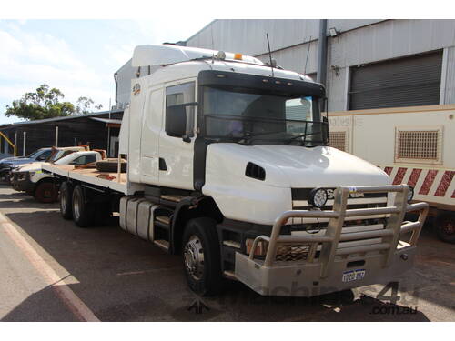 SCANIA 124G 6x4 FLAT TOP