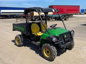 John Deere Gator - picture0' - Click to enlarge