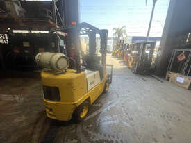 2.5 Tonne Yale Forklift For Sale - picture2' - Click to enlarge