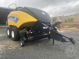 New Holland Cropcutter 1290 - picture0' - Click to enlarge