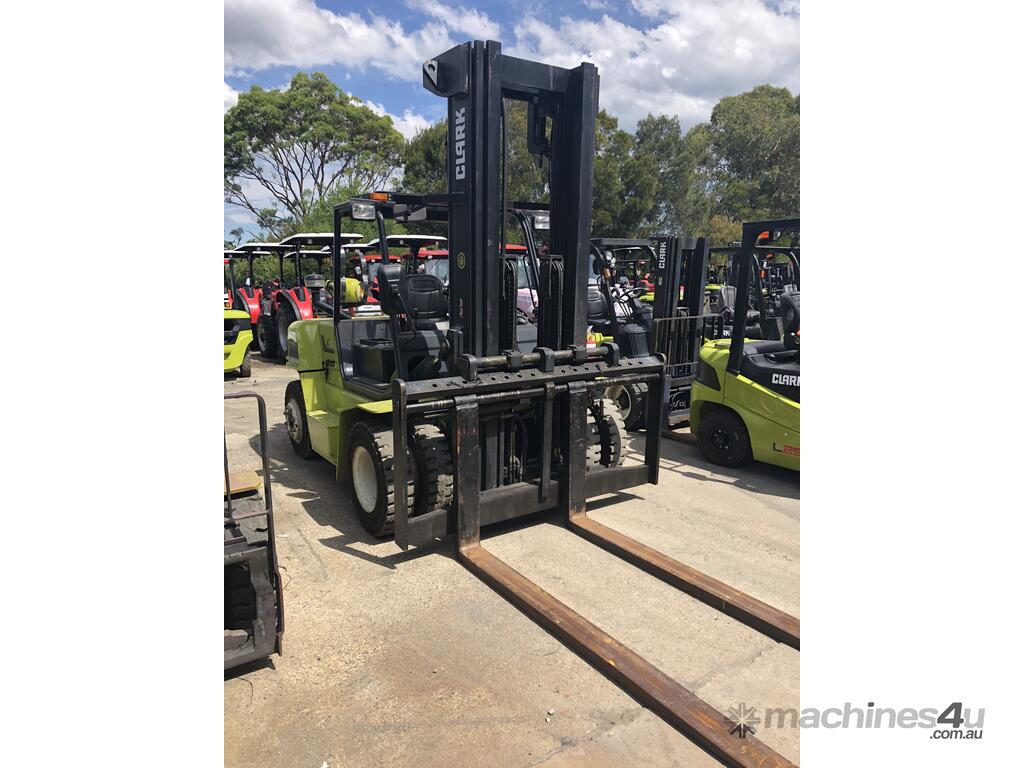 Hire 2014 clark 7 0t LPG Forklift with 6 2m Mast Counterbalance