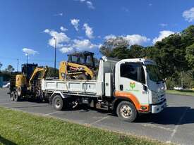 3.5Ton Excavator Skid Steer Combo - picture0' - Click to enlarge