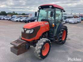 Kubota M8540 Narrow 4x4 Tractor - picture0' - Click to enlarge