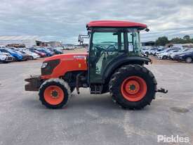 Kubota M8540 Narrow 4x4 Tractor - picture1' - Click to enlarge