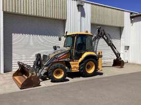 Volvo BL71B Backhoe Loader - picture0' - Click to enlarge