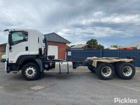 2012 Isuzu FXZ1500 Cab Chassis Day Cab - picture2' - Click to enlarge