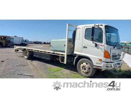 Hino GD500