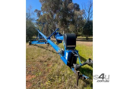 BRANDT Swing Away Grain Auger 2010 Model