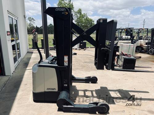 Crown Walkie Reach Truck