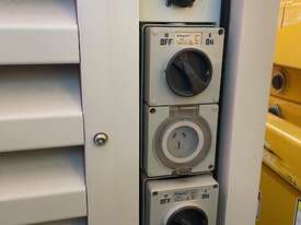 Crommelins 13kva Generator w Optional Powerboard - Excellent Condition! - picture2' - Click to enlarge