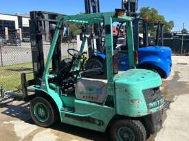 Used Mitsubishi KFG20 2t Forklift - picture0' - Click to enlarge