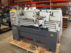 Metal Centre Lathe, 40mm Spindle Bore, Taiwanese - picture0' - Click to enlarge