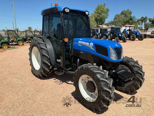 2017 New Holland T4.95F Tractor