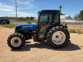 2017 New Holland T4.95F Tractor - picture2' - Click to enlarge