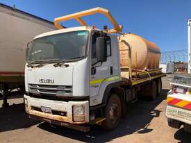 2016 Isuzu FVZ Rigid Day Cab (Water Tanker) - picture2' - Click to enlarge