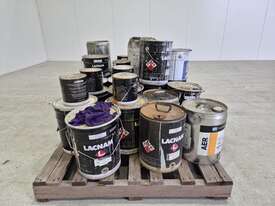 Miscellaneous pallet of paint - picture1' - Click to enlarge