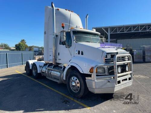 2002 Sterling AT9500 Prime Mover Sleeper Cab