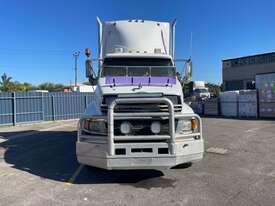 2002 Sterling AT9500 Prime Mover Sleeper Cab - picture0' - Click to enlarge