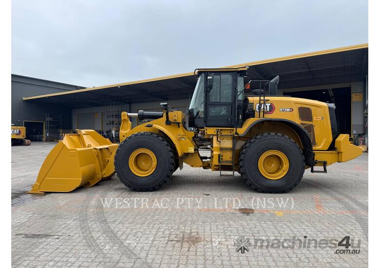 caption CAT 972MXE Wheel Loaders integrated Toolcarriers