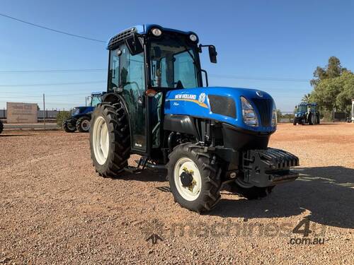 2023 New Holland T4.85v 4WD Tractor