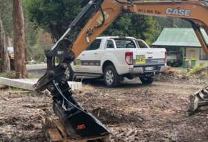 ABS Tilt Mud Bucket | 3-4 Tonne (1200mm)