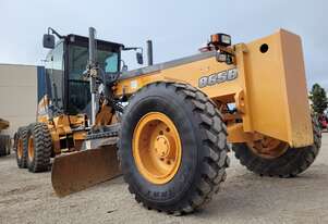 2017 CASE 865B VHP GRADER WITH 14' BLADE, REAR RIPPERS, CIVIL SPEC AND 1670 HOURS