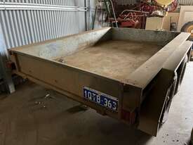 2006 Custom 8x6 Tandem Axle Box Trailer - picture1' - Click to enlarge